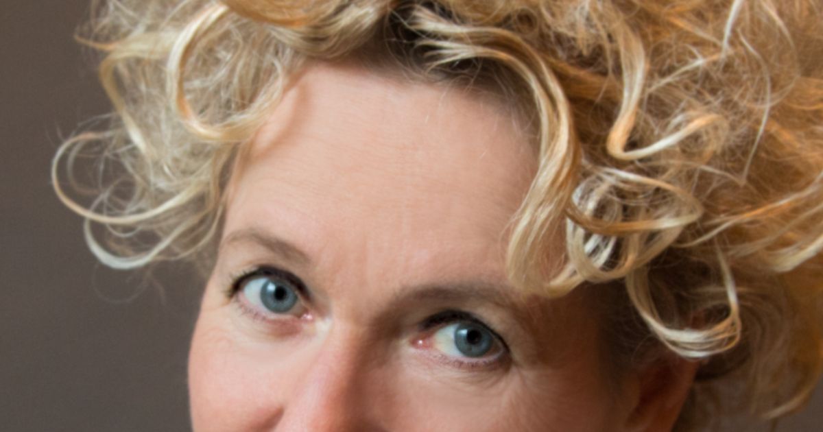 Saskia Boelsums | Singer Laren